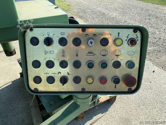 Oppervlak schuurmachine Ernault Somua FU 660