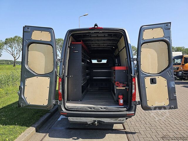 Kombi s vysokou střechou MERCEDES-BENZ SPRINTER 317 L2H2 LED Navi Autom.