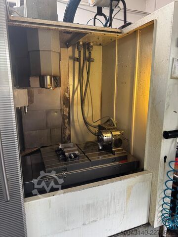 Verticale bewerkingscentrum DECKEL MAHO DMC 63 V