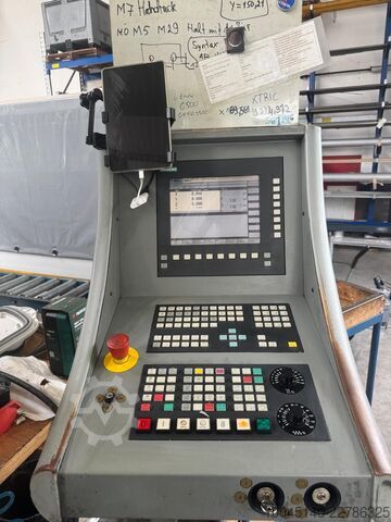 Verticale bewerkingscentrum DECKEL MAHO DMC 63 V