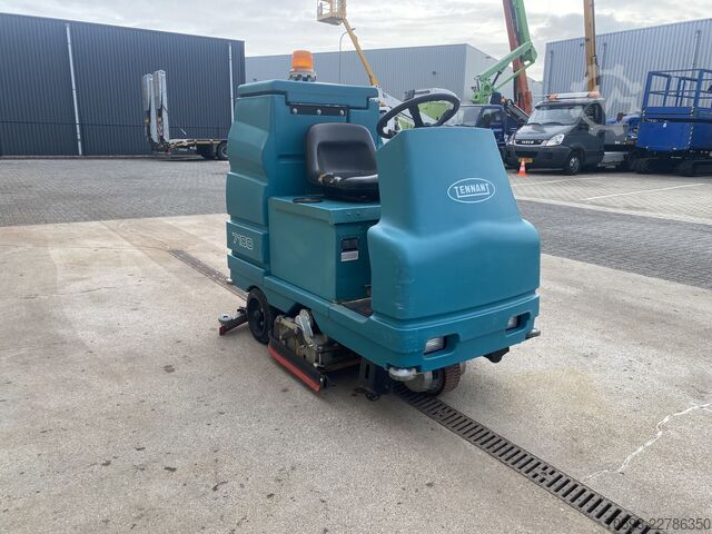 Tennant 7100, rok 2005, szorowarka, 85 cm Tennant 7100, Schrobmachine, 85 cm