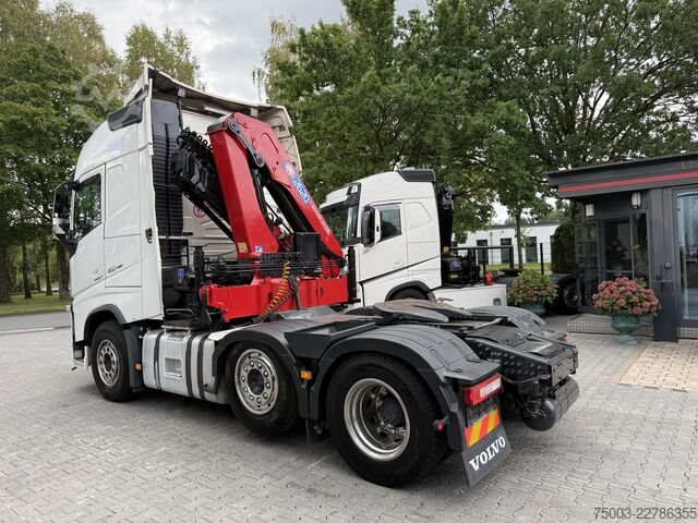 Standardowy ciągnik siodłowy Volvo FH460 6X2 Kran HMF 2620 bis 18.50 Meter