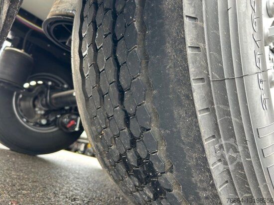 Nízkoložný návěs KRONE MULTITEMP, KüHLAUFLIEGER, TK SLXI SPECTRUM, TRENNWAND, DOPPELSTOCK, BLUMENBREITE