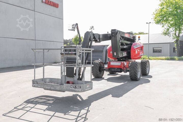 Scharnierende telescopische hoogwerker Manitou 180 ATJ