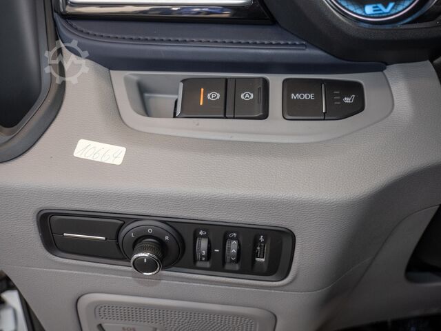 Bestelwagen met verhoogd dak Maxus eDELIVER 9 KA L3H2 88 kW/h Neues Modell Klima