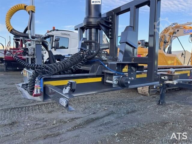 Transport av containrar Invepe Containersemi