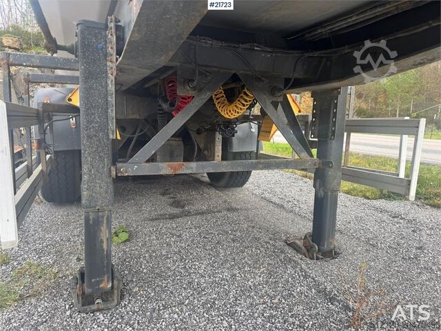 Volquete Carnehl Tippsemi.