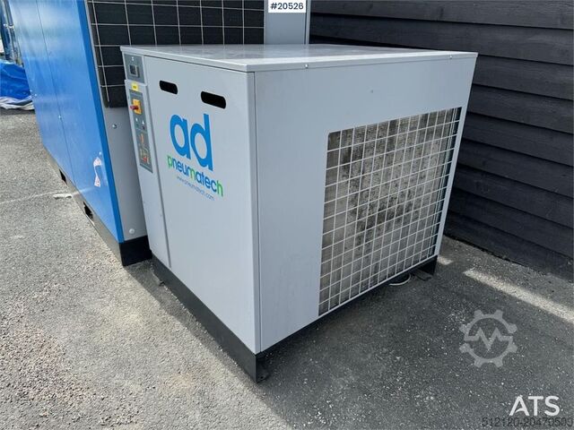 Máquina de construcción Pneumatech AD500 Refrigerated Air Dryer