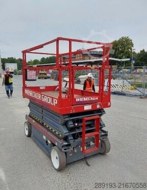 Working platform (scissor lift) Skyjack SJ III 4626 Elektro 9,92 m