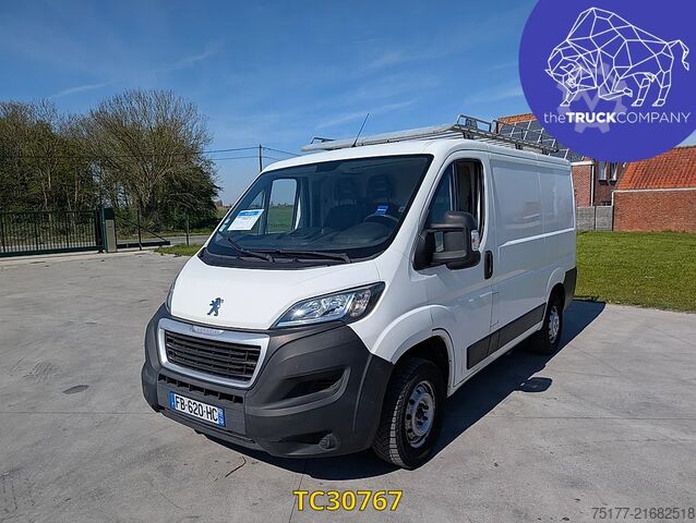 κλειστό βαν Peugeot Boxer Boxer fg 330 l1h1 2l bluehdi 110