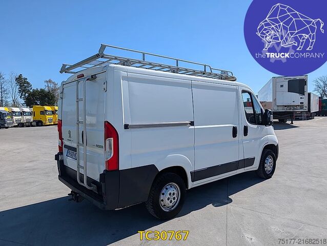 κλειστό βαν Peugeot Boxer Boxer fg 330 l1h1 2l bluehdi 110