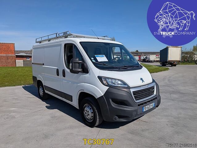 κλειστό βαν Peugeot Boxer Boxer fg 330 l1h1 2l bluehdi 110