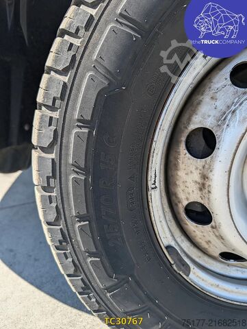 κλειστό βαν Peugeot Boxer Boxer fg 330 l1h1 2l bluehdi 110