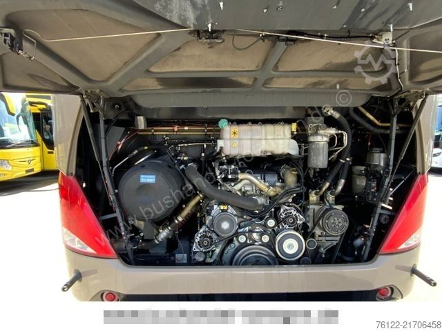 Motor coach NEOPLAN Tourliner/Motorn.b.424tkm/P21 VIP/4Sterne/1.Hand