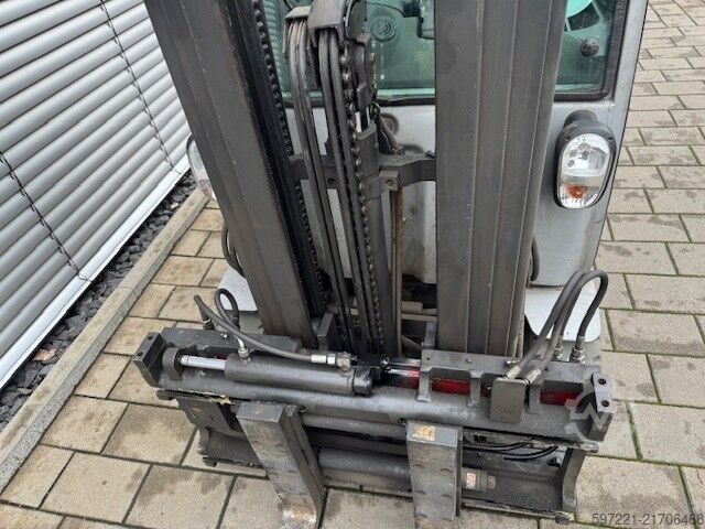 Elektromos – 4 kerék Still RX20-20P