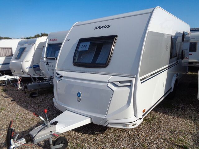 Przyczepa kempingowa KNAUS Sport 500 KD