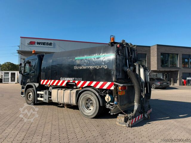 Veegmachine SCANIA P94 GB 4x2 NA 230 Kehrmaschine