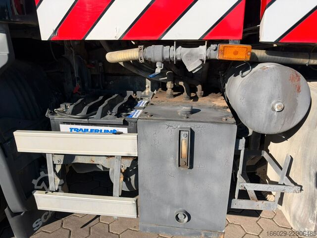 Veegmachine SCANIA P94 GB 4x2 NA 230 Kehrmaschine