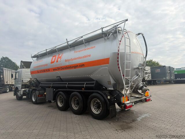 Silo oplegger KÄSSBOHRER 3-Achs Silo für Staubgut