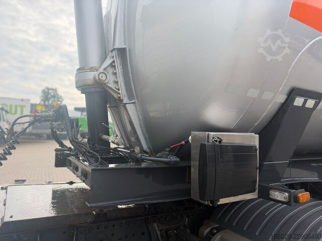 Silo oplegger KÄSSBOHRER 3-Achs Silo für Staubgut