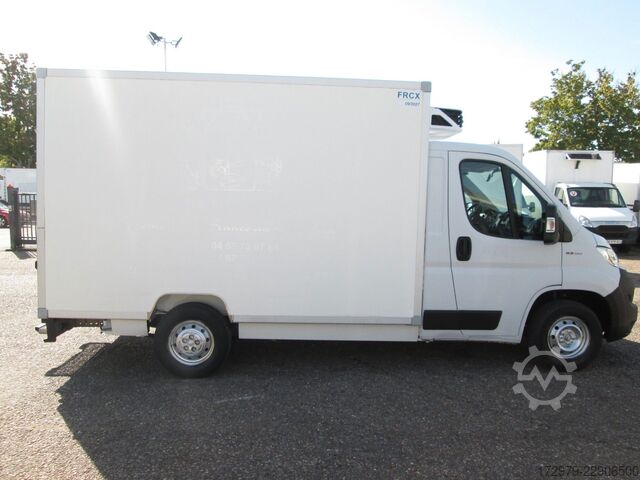 Koelwagen met geïsoleerde laadbak FIAT Ducato 130 *Carrier Tiefkühler*Klima*Euro6*