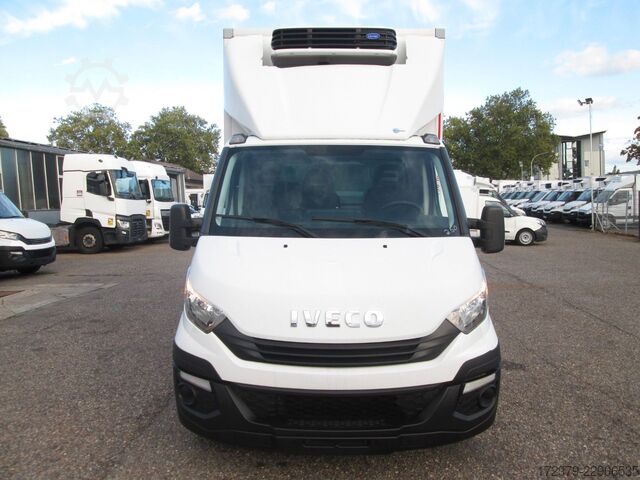 Furgon sa rashladnim sandukom IVECO 35 C16*CarrierKühlkoffer*Fleischbahn*Euro6*Klima