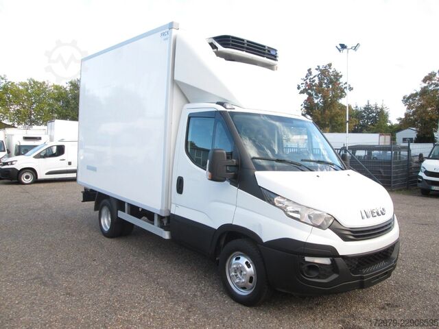 Furgon sa rashladnim sandukom IVECO 35 C16*CarrierKühlkoffer*Fleischbahn*Euro6*Klima