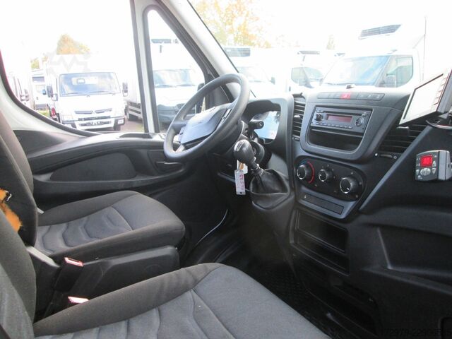 Furgon sa rashladnim sandukom IVECO 35 C16*CarrierKühlkoffer*Fleischbahn*Euro6*Klima