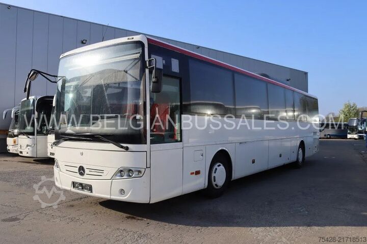 Autobús interurbano Mercedes-Benz Intouro M/L / 12.7m / Manual / Airco / Lift
