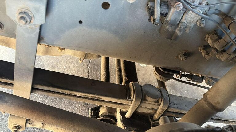 Tracteur standard DAF 105 XF 410 (BOITE MANUELLE / MANUAL GEARBOX)