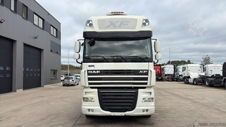 Tracteur standard DAF XF 105.460 (GOOD CONDITION / AIRCO / BONNE ETAT)