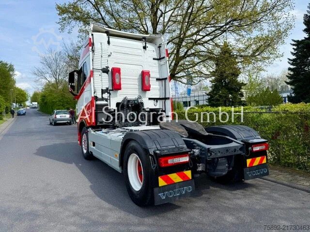 Standard-SZM Volvo FH 460 Globetrotter / ADR / Eu6d