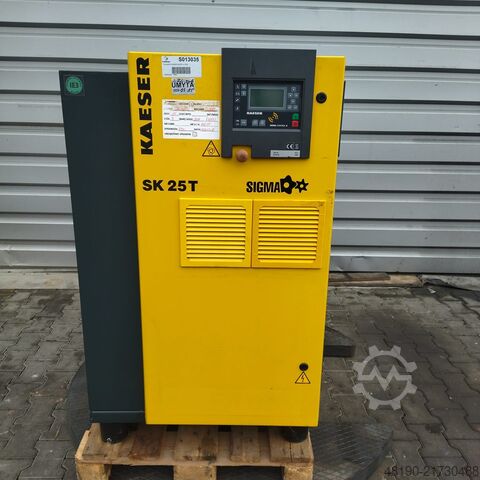 Vijčani kompresor S013035 Kaeser SK25T