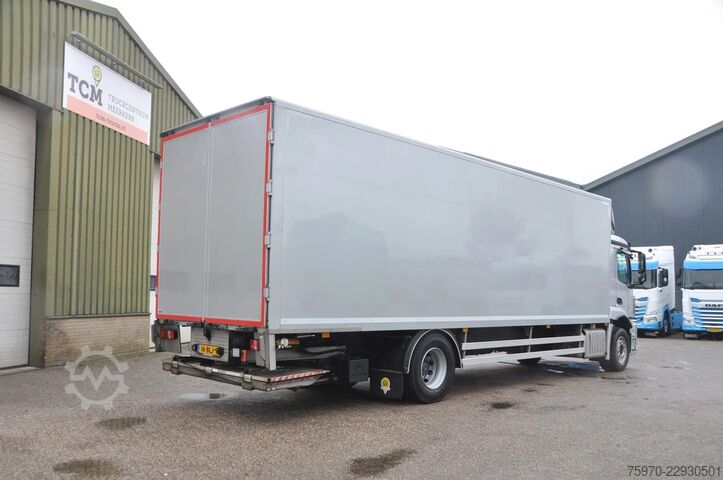 Kuffert Mercedes-Benz Antos 2135 4X2 2018 BOX 9m + HEATING