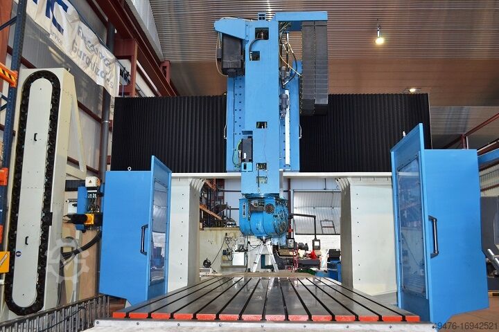Type brug Correa Milling machine CORREA FP40/50FP40/50