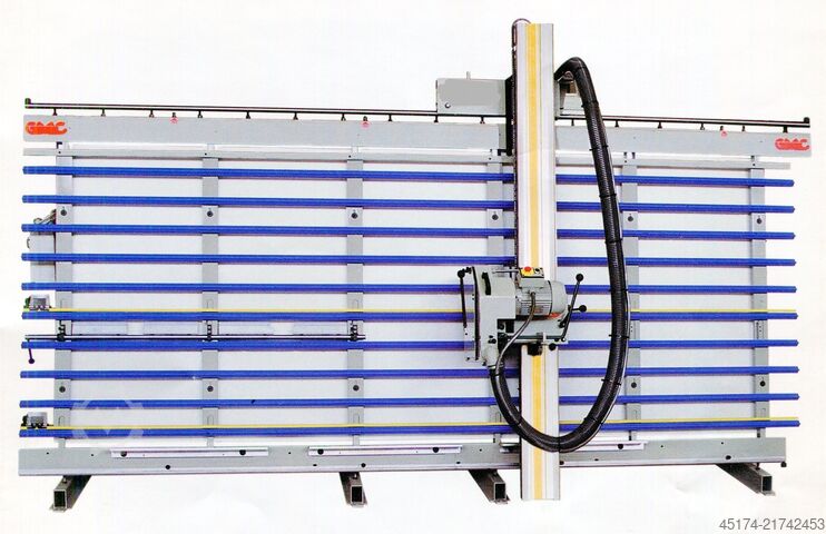 Scie à panneau GMC - ITALY KGS 400/E