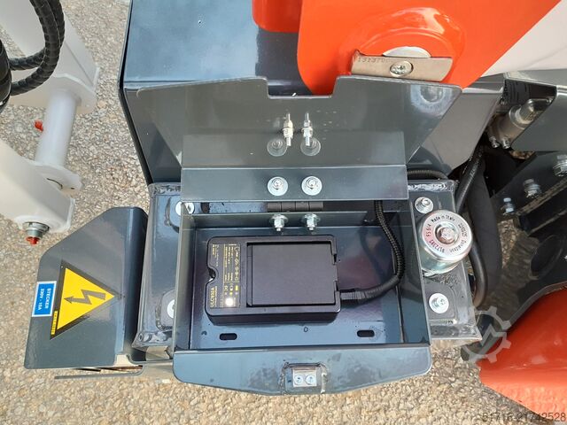 Gąsienicowa platforma robocza Palazzani TZJ160