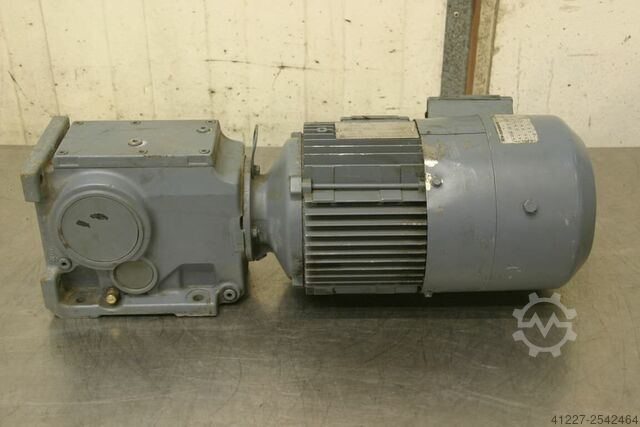 Κινητήρας ταχυτήτων 1,5 kW 46 rpm SEW-EURODRIVE K46-DT90L4TF/VS