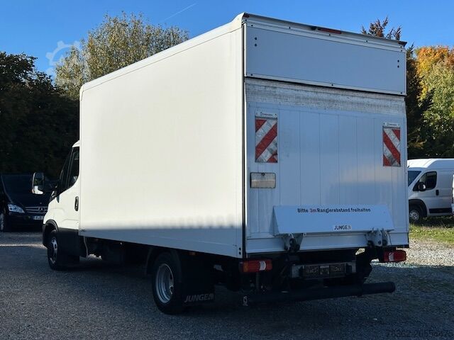 Transporter with suitcase Iveco Daily 35C16 Zwillingsbereifung.LBW.Kamer