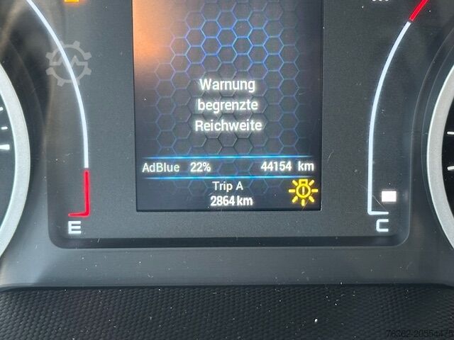 Transporter with suitcase Iveco Daily 35C16 Zwillingsbereifung.LBW.Kamer