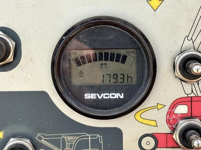 Knickarmhebebühne Manitou 150AETJ-C