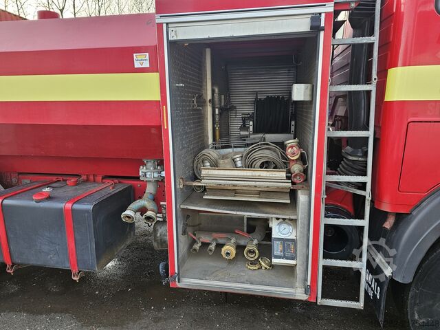 Itfaiye aracı Mercedes-Benz SK 2244 V8 EPS 6x2/6x4 Robson Pumpe 2xTa