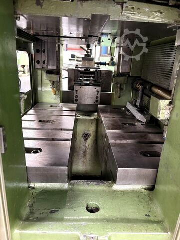 Tryk på HAULICK ROOS RVD 40