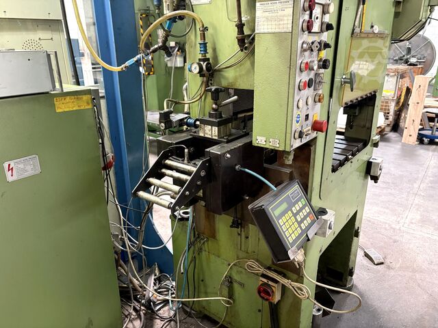 Tryk på HAULICK ROOS RVD 40