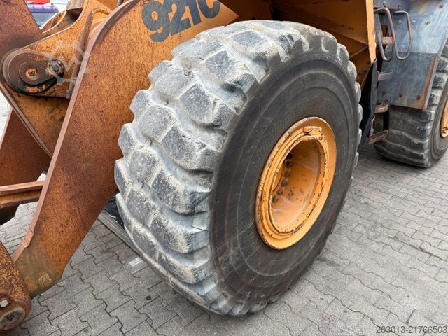 Chargeuse sur pneus Case CASE 921C Radlader 25,5 Ton *Schaufel 4.1 m³