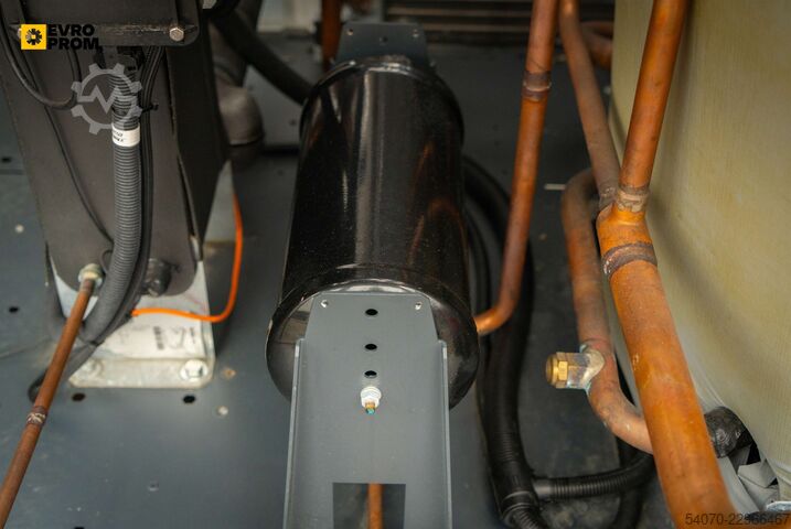 Hűtőgép / Hőszivattyú New Industrial Chiller / Heat pump LENNOX 53.6/54 KW | With warranty
