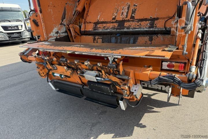 Garbage truck Volvo FM-330 6x2R Stummer /  Swiss-Vehicle