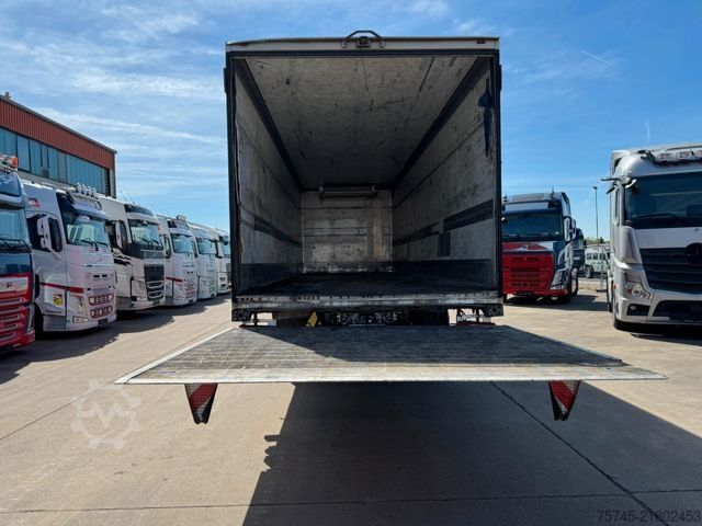 Kühlkoffer-LKW MERCEDES-BENZ ANTOS 2536 KÜHLKOFFER / LBW / CARRIER / 9,00M /