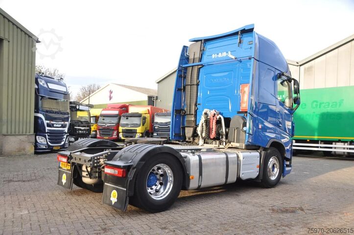 Gevaarlijke stoffen Volvo FH 420 4X2 ADR EX/II FL OX AT PTO+COMPRESSOR iP...