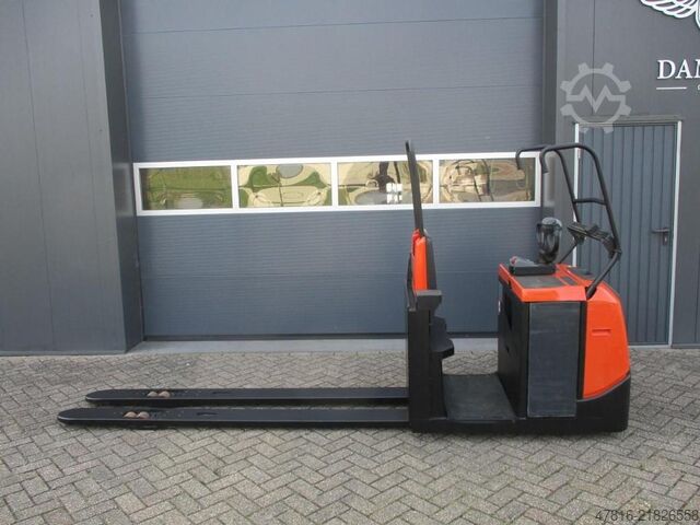 Laagheffende orderpicker TOYOTA OSE250